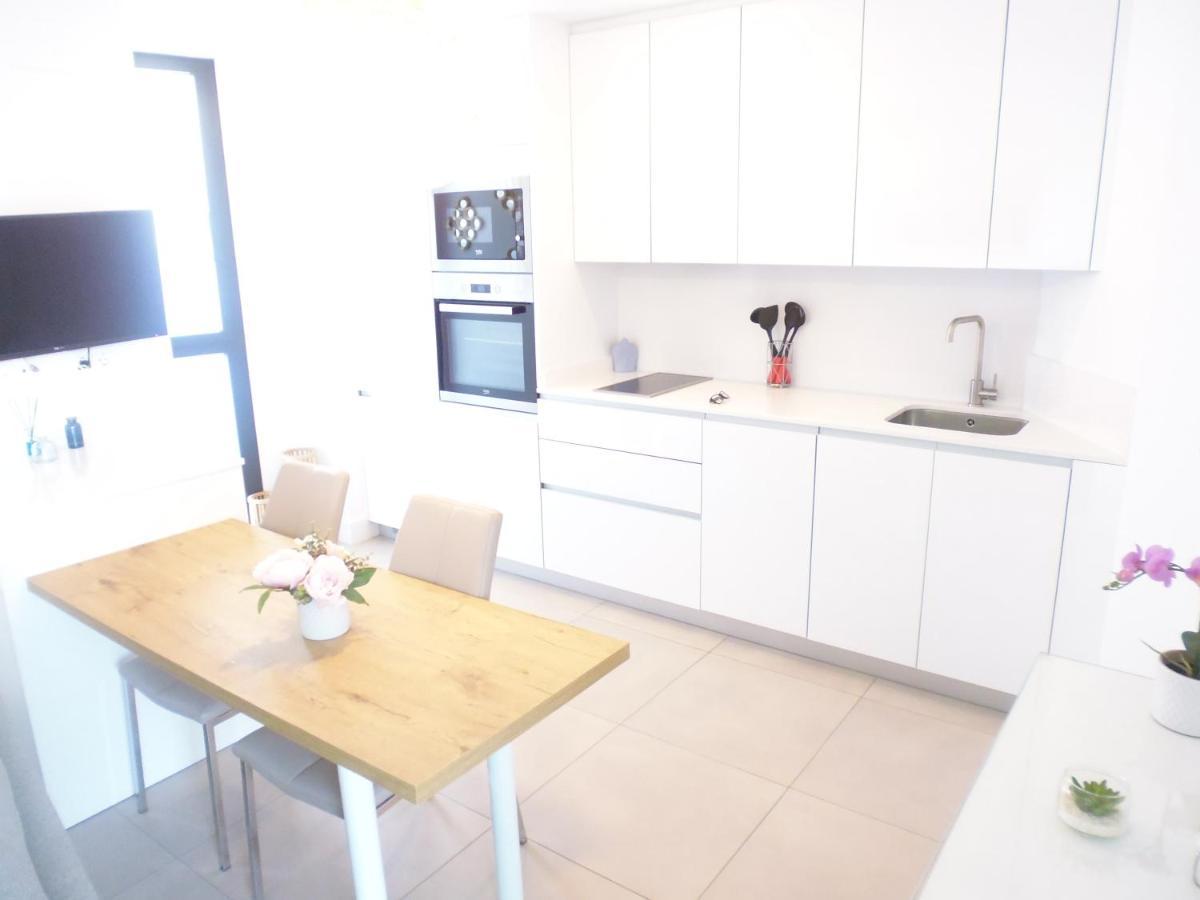 Apartamento Sealine Torrox Costa By The Beach مالقة المظهر الخارجي الصورة